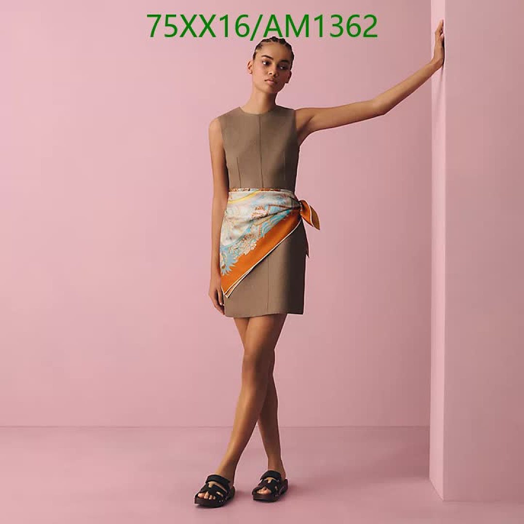 Hermes-Scarves Code: AM1362 $: 75USD