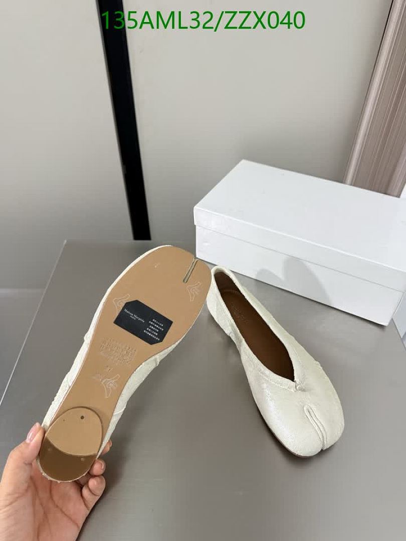 MM6-Women Shoes Code: ZZX040 $: 135USD