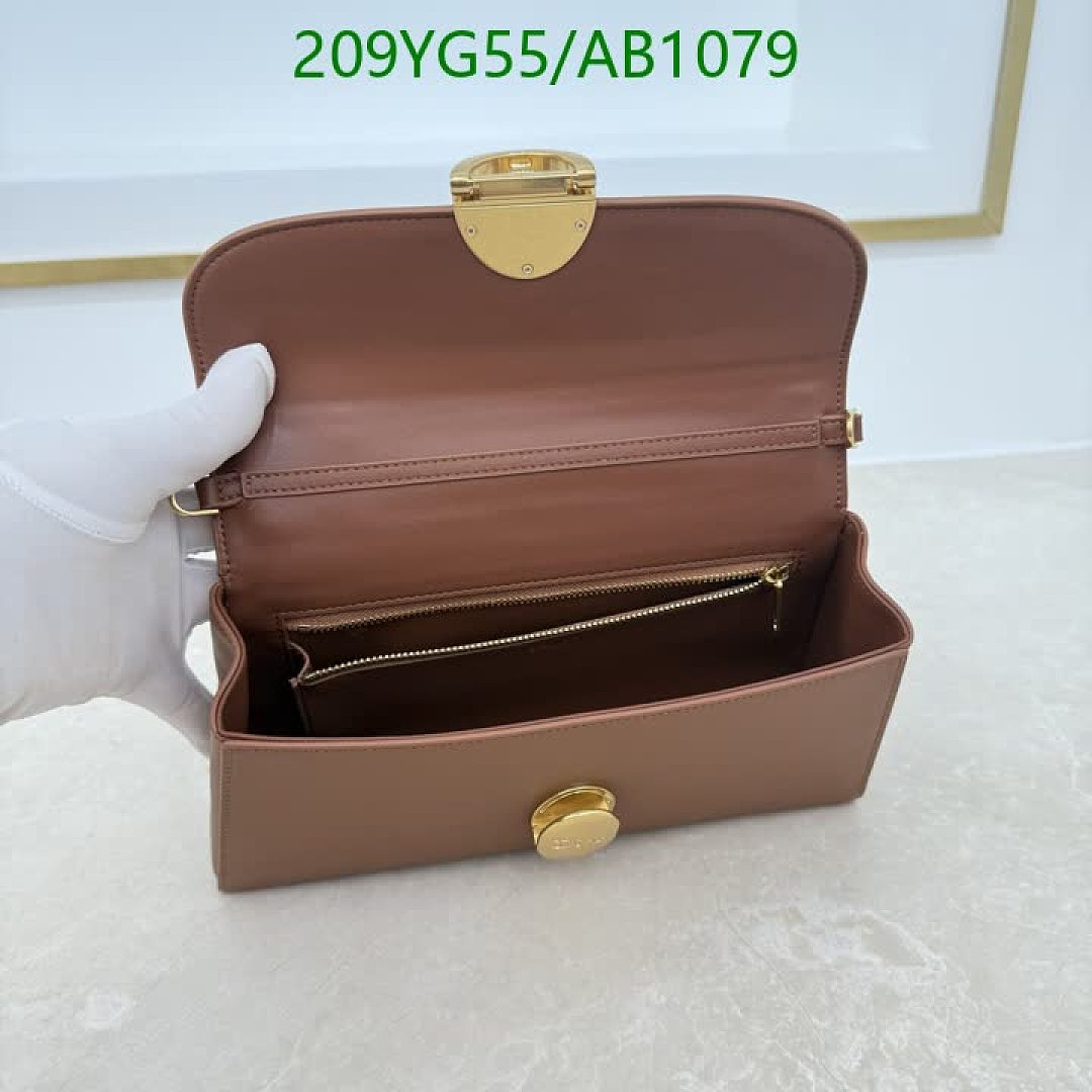 Dior-BagsMirror Quality Code: AB1079 $: 209USD
