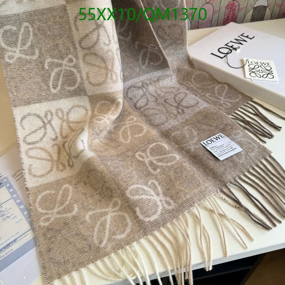 Loewe-Scarves Code: QM1370 $: 55USD