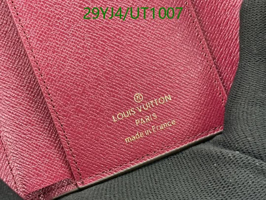 LV-Wallets-4A Quality Code: UT1007 $: 29USD