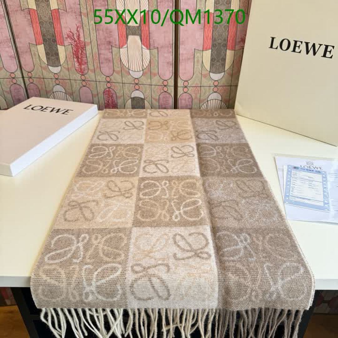 Loewe-Scarves Code: QM1370 $: 55USD