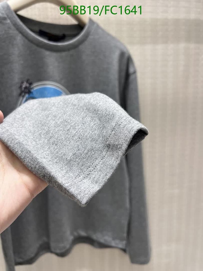 LV-Clothing Code: FC1641 $: 95USD