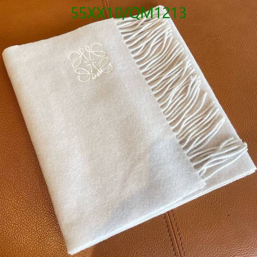 Loewe-Scarves Code: QM1213 $: 55USD