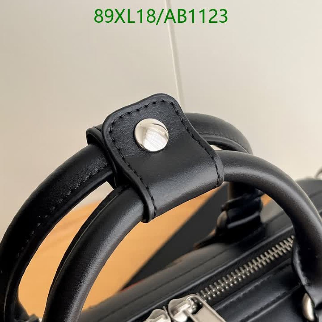 Gucci-Bags4A Quality Code: AB1123 $: 89USD