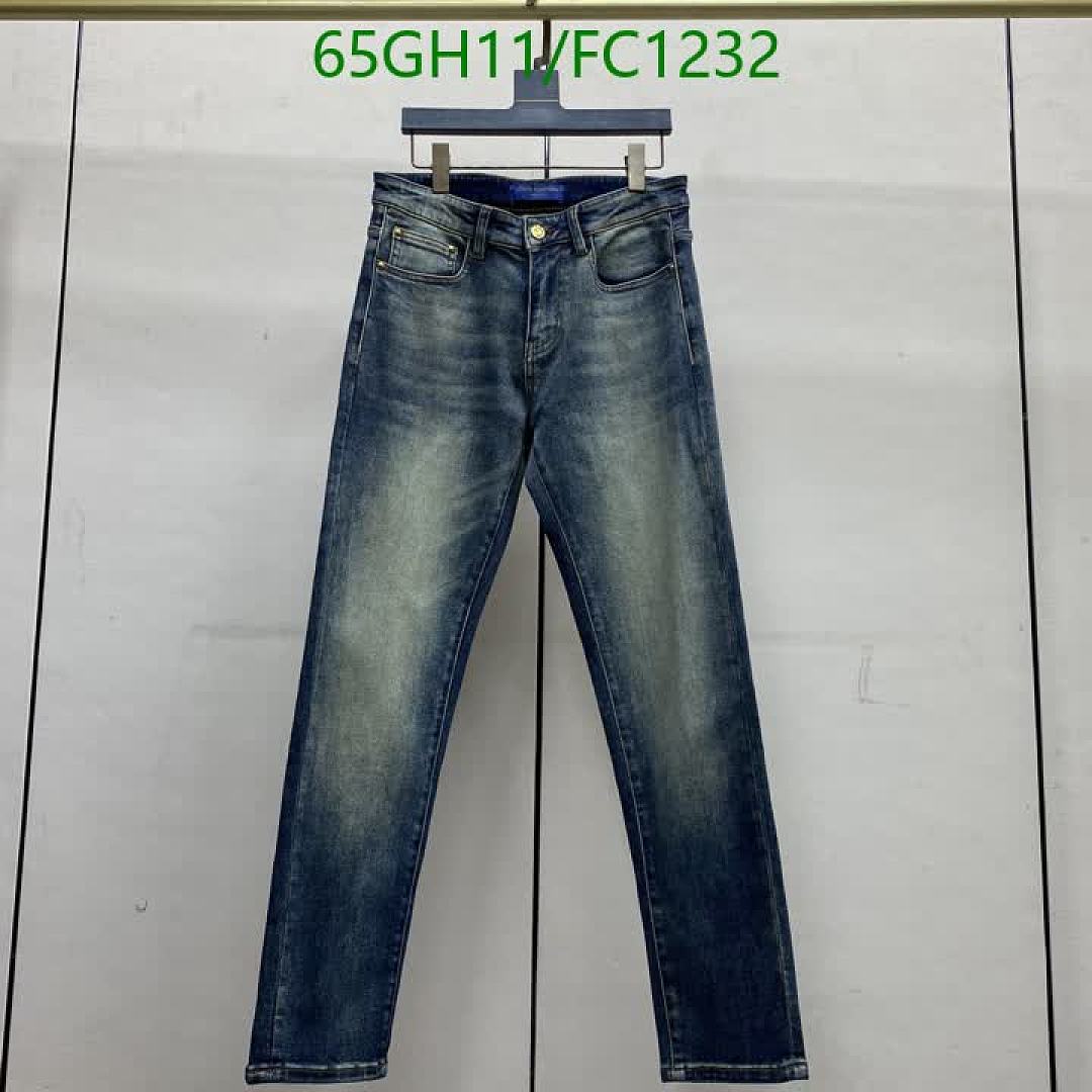 LV-Clothing Code: FC1232 $: 65USD