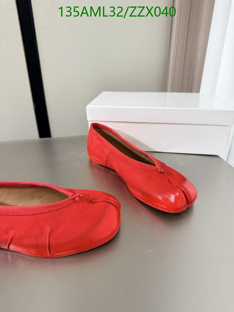 MM6-Women Shoes Code: ZZX040 $: 135USD