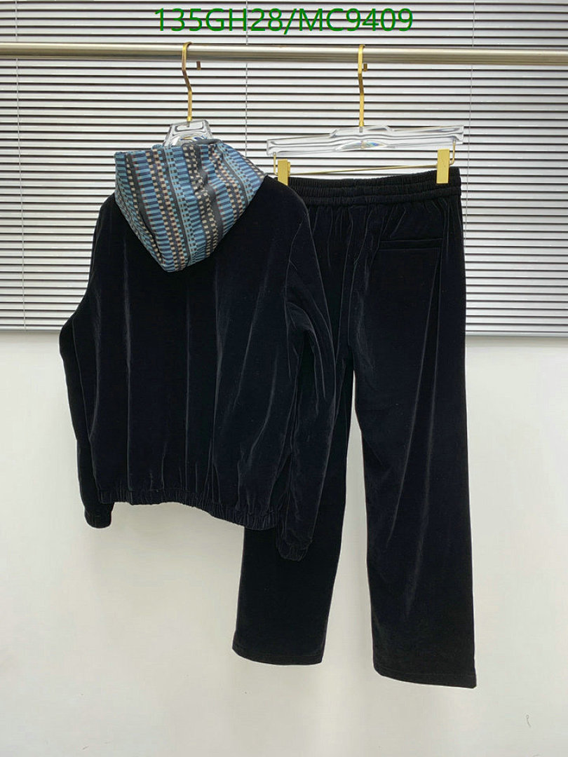 LV-Clothing Code: MC9409 $: 135USD