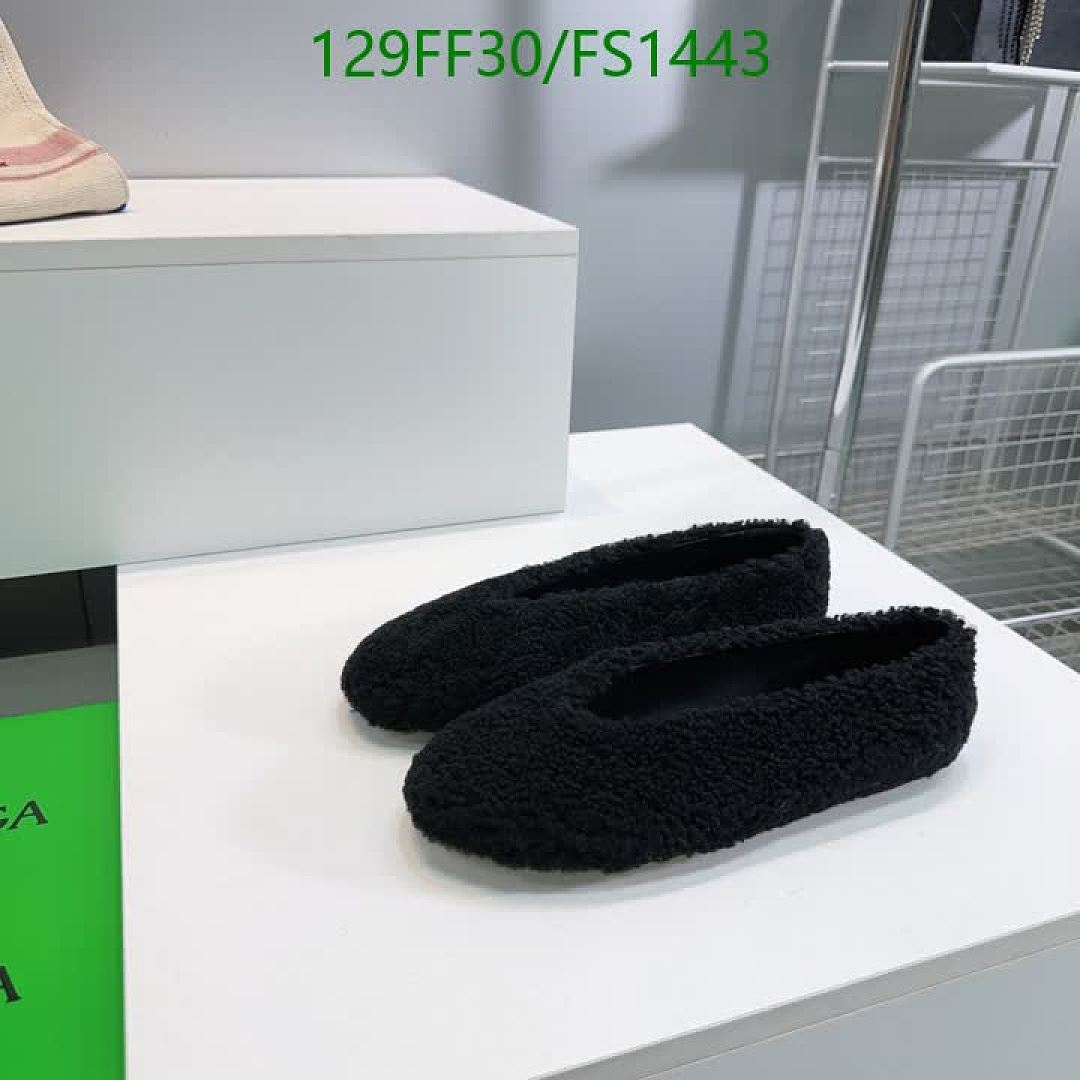 BV-Women Shoes Code: FS1443 $: 129USD