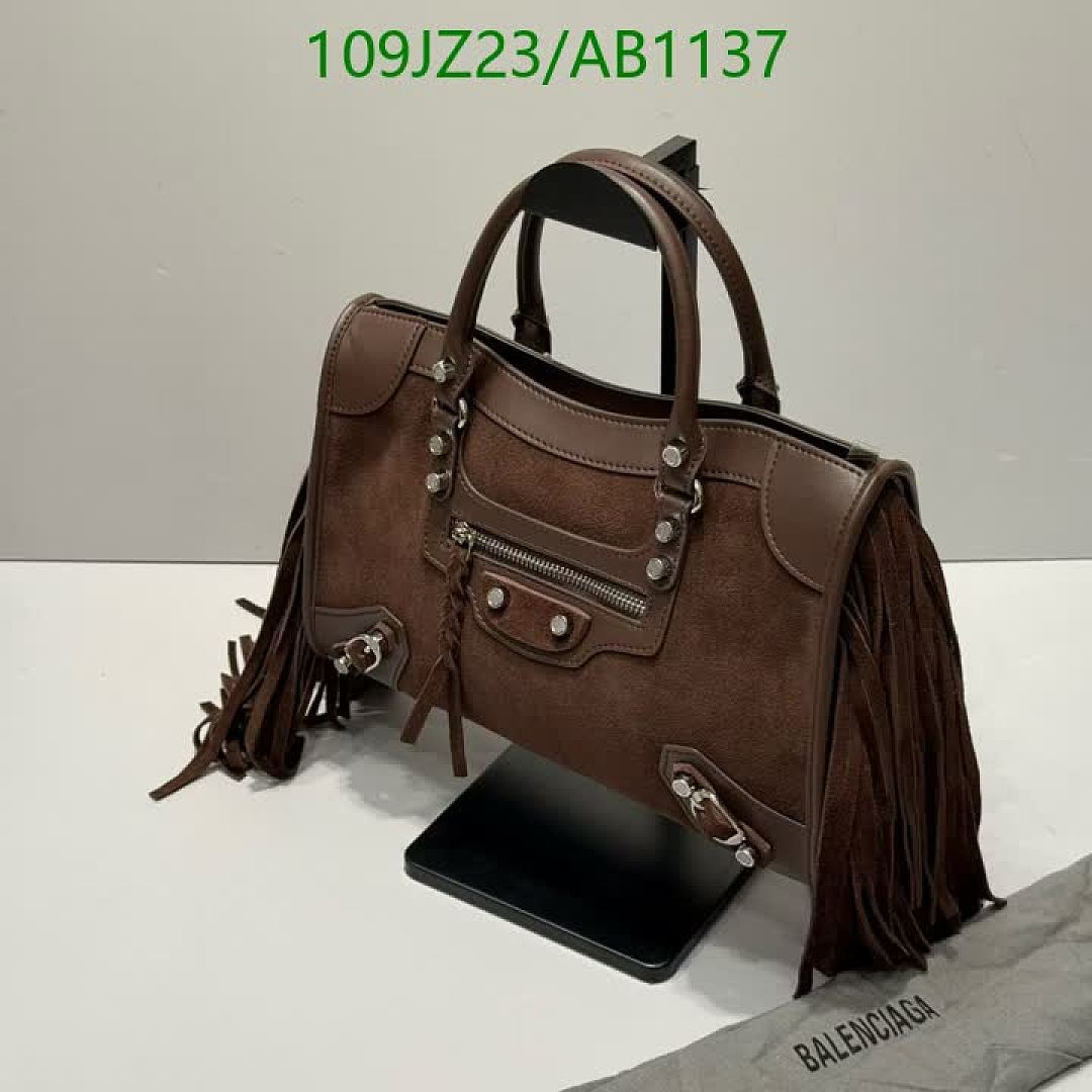 Balenciaga-Bags4A Quality Code: AB1137 $: 109USD