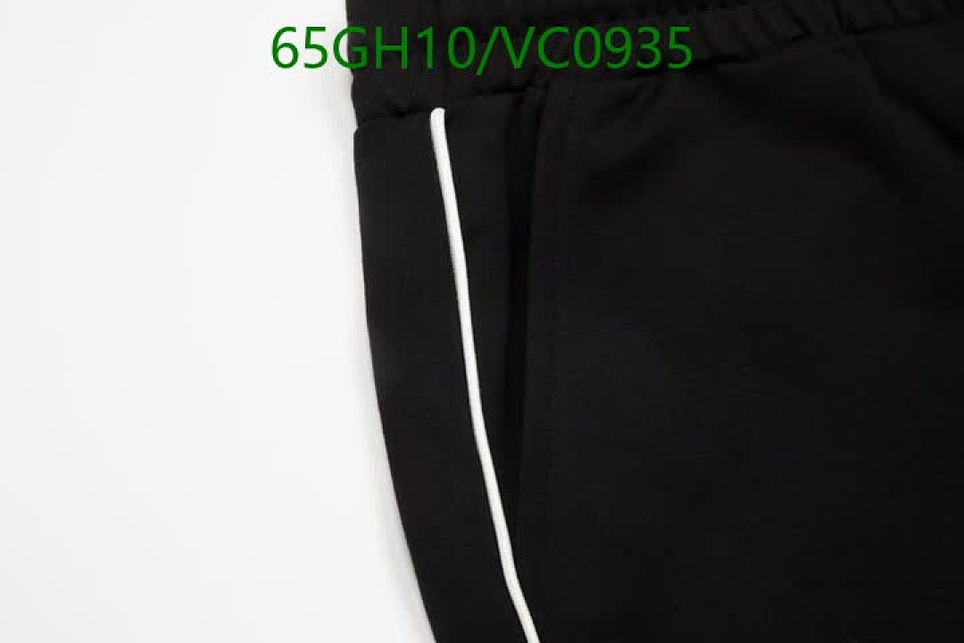 Balenciaga-Clothing Code: VC0935 $: 65USD