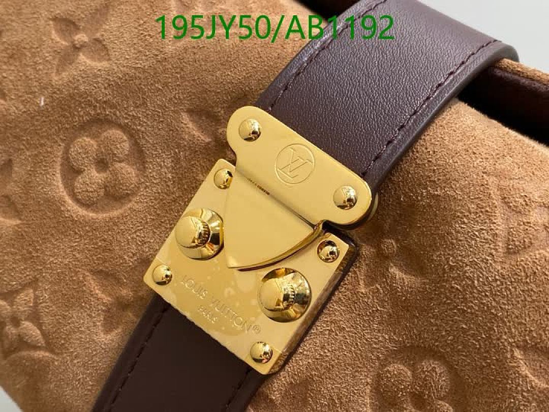 LV-BagsMirror Quality Code: AB1192 $: 195USD