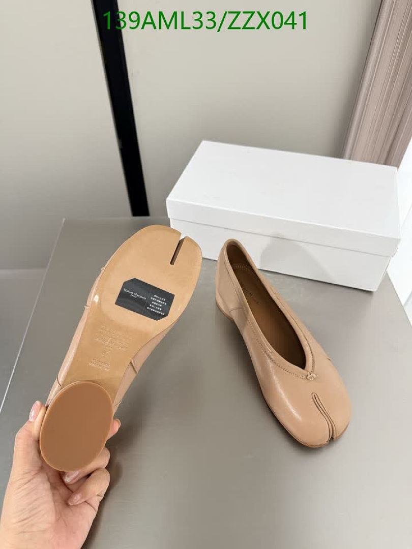 MM6-Women Shoes Code: ZZX041 $: 139USD