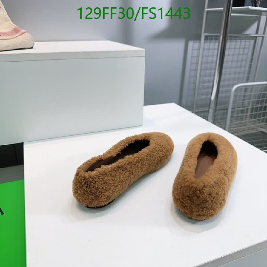 BV-Women Shoes Code: FS1443 $: 129USD
