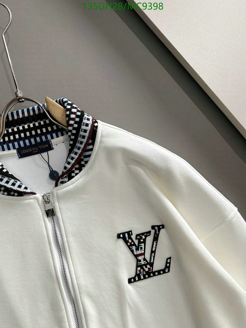 LV-Clothing Code: MC9398 $: 135USD
