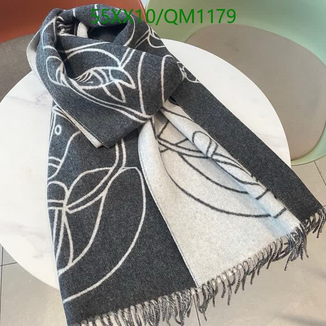 Hermes-Scarves Code: QM1179 $: 55USD