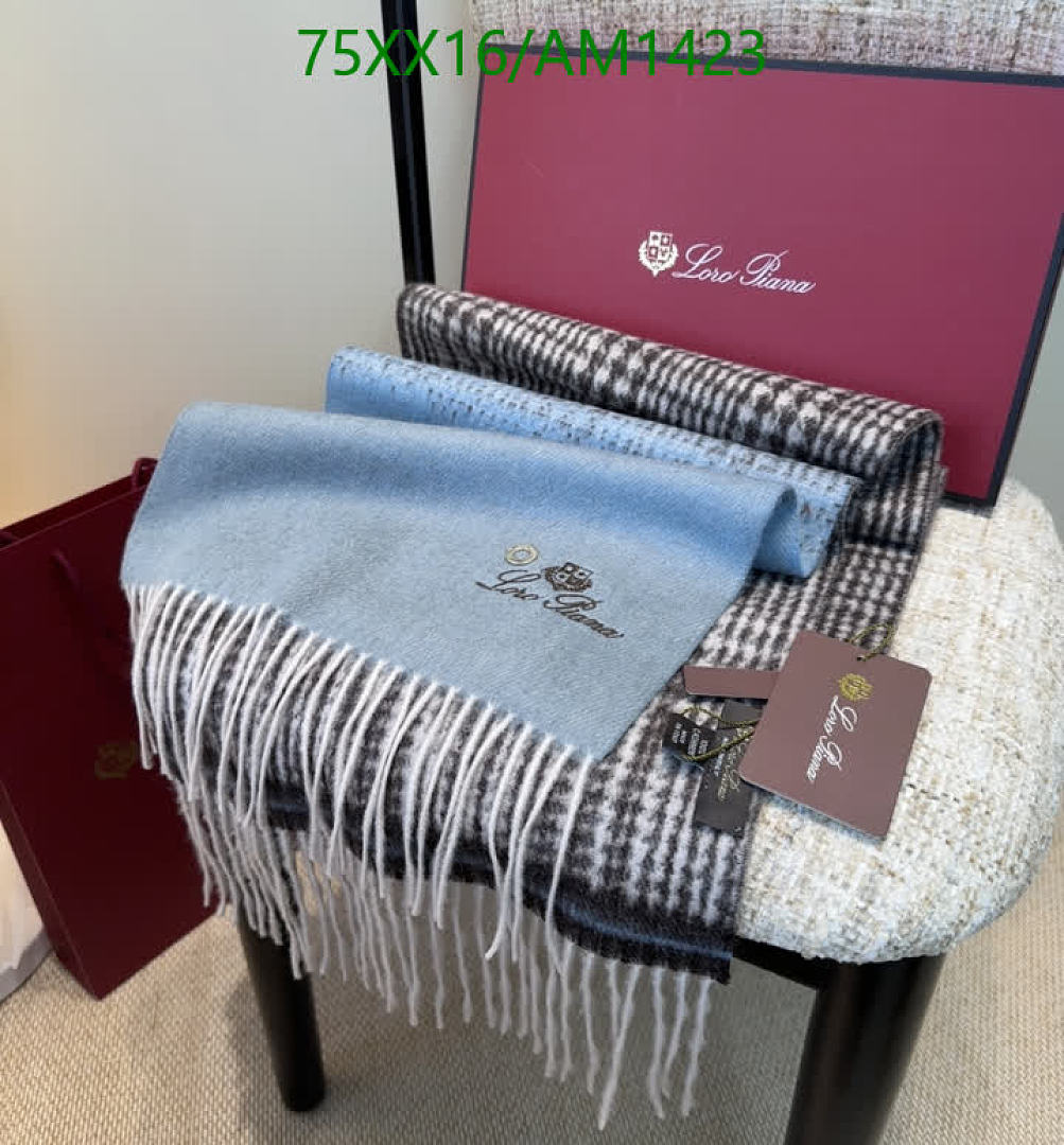 Loro Piana-Scarves Code: AM1423 $: 75USD
