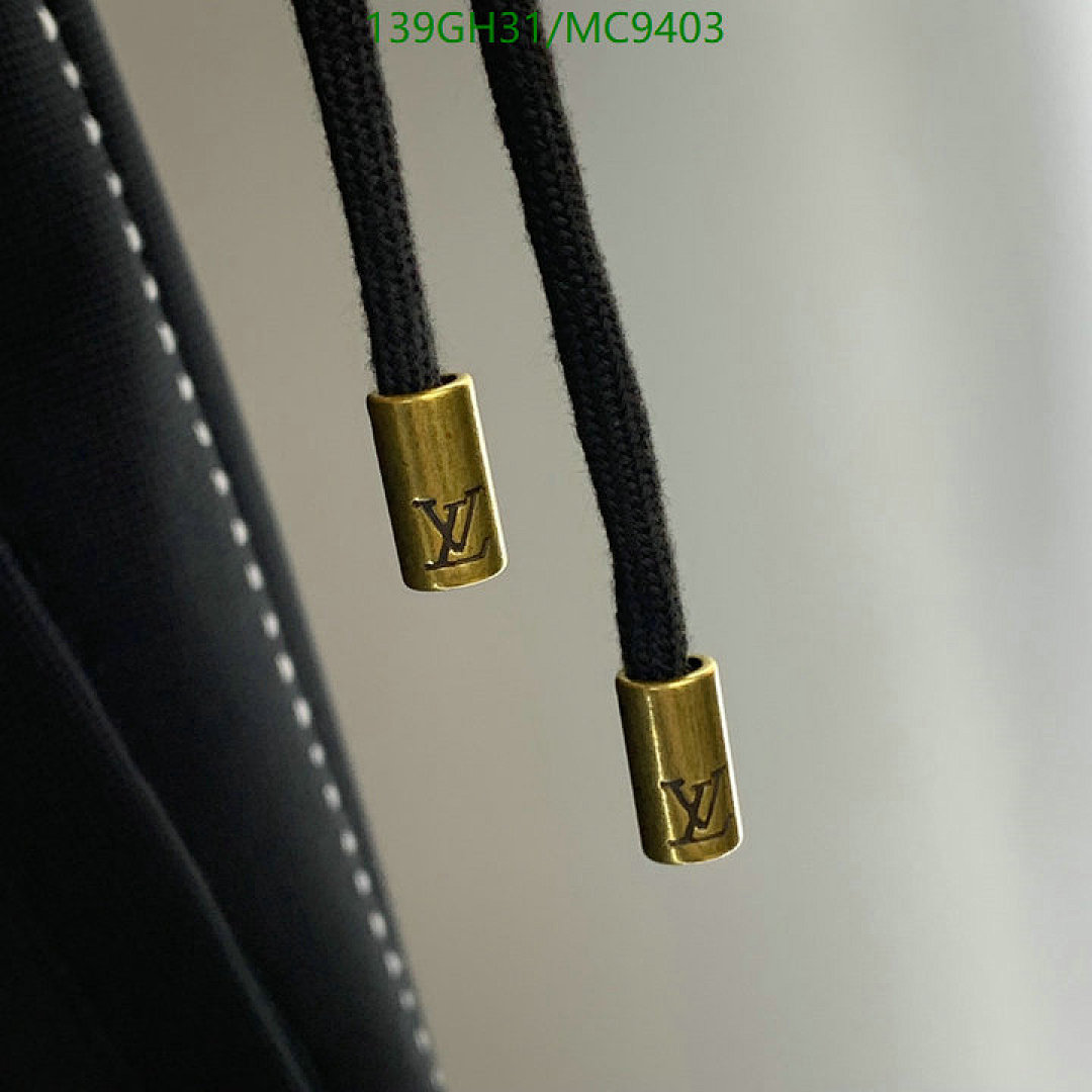 LV-Clothing Code: MC9403 $: 139USD