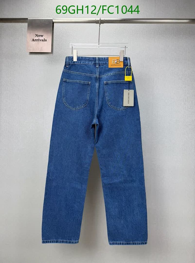 Balenciaga-Clothing Code: FC1044 $: 69USD