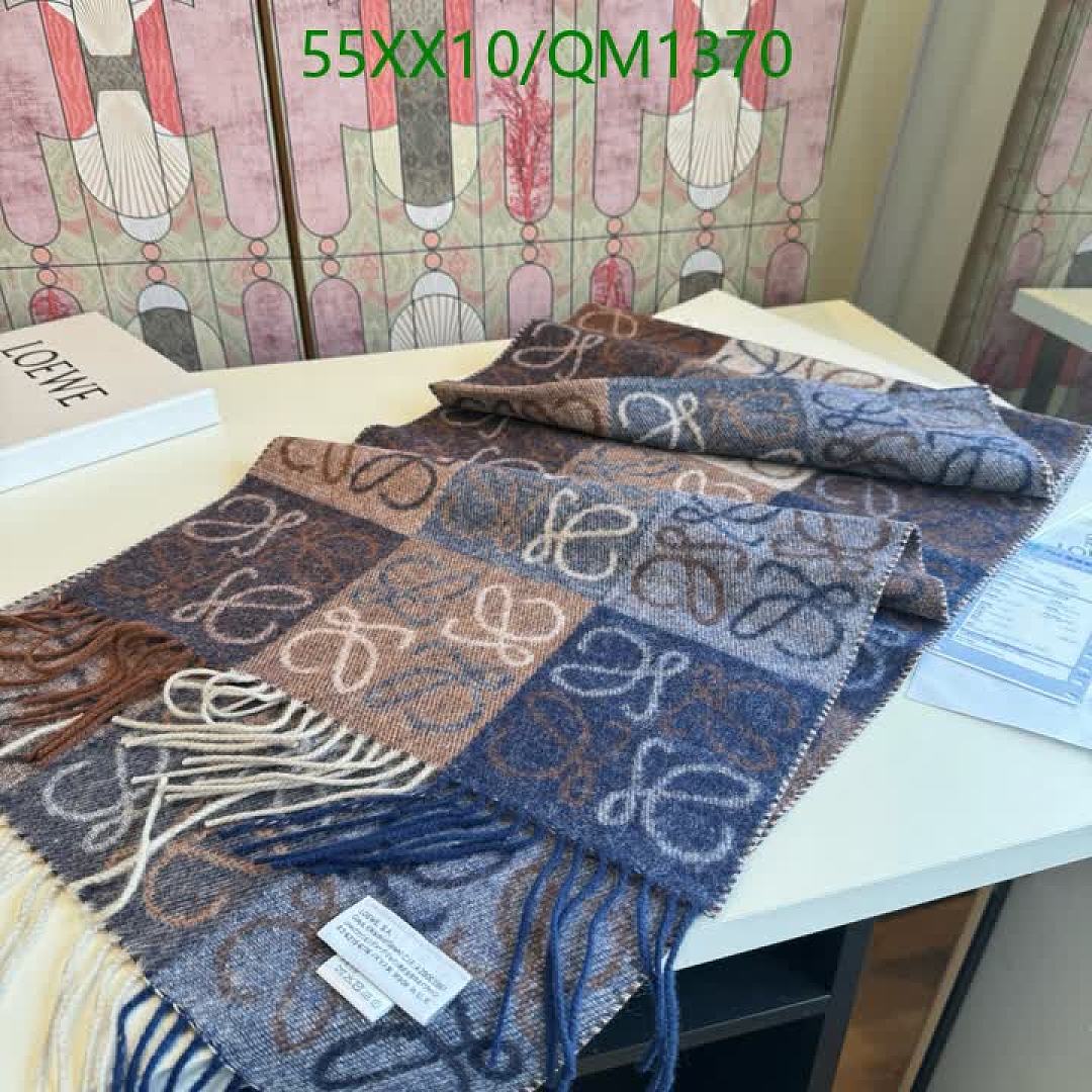 Loewe-Scarves Code: QM1370 $: 55USD