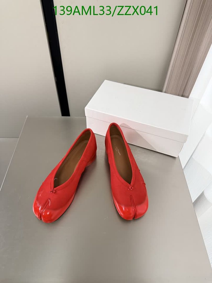 MM6-Women Shoes Code: ZZX041 $: 139USD