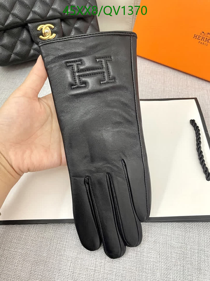 Hermes-Gloves Code: QV1370 $: 45USD