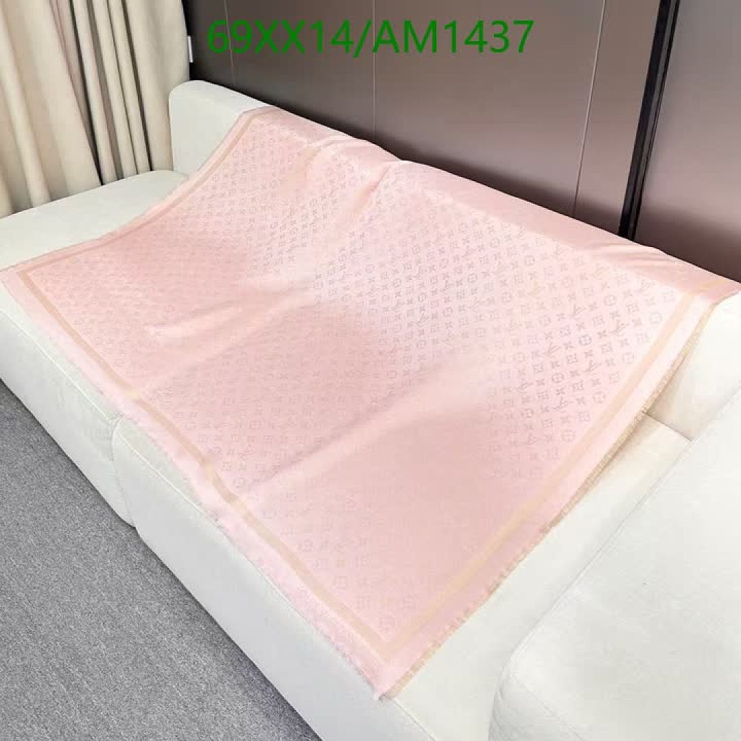 LV-Scarves Code: AM1437 $: 69USD