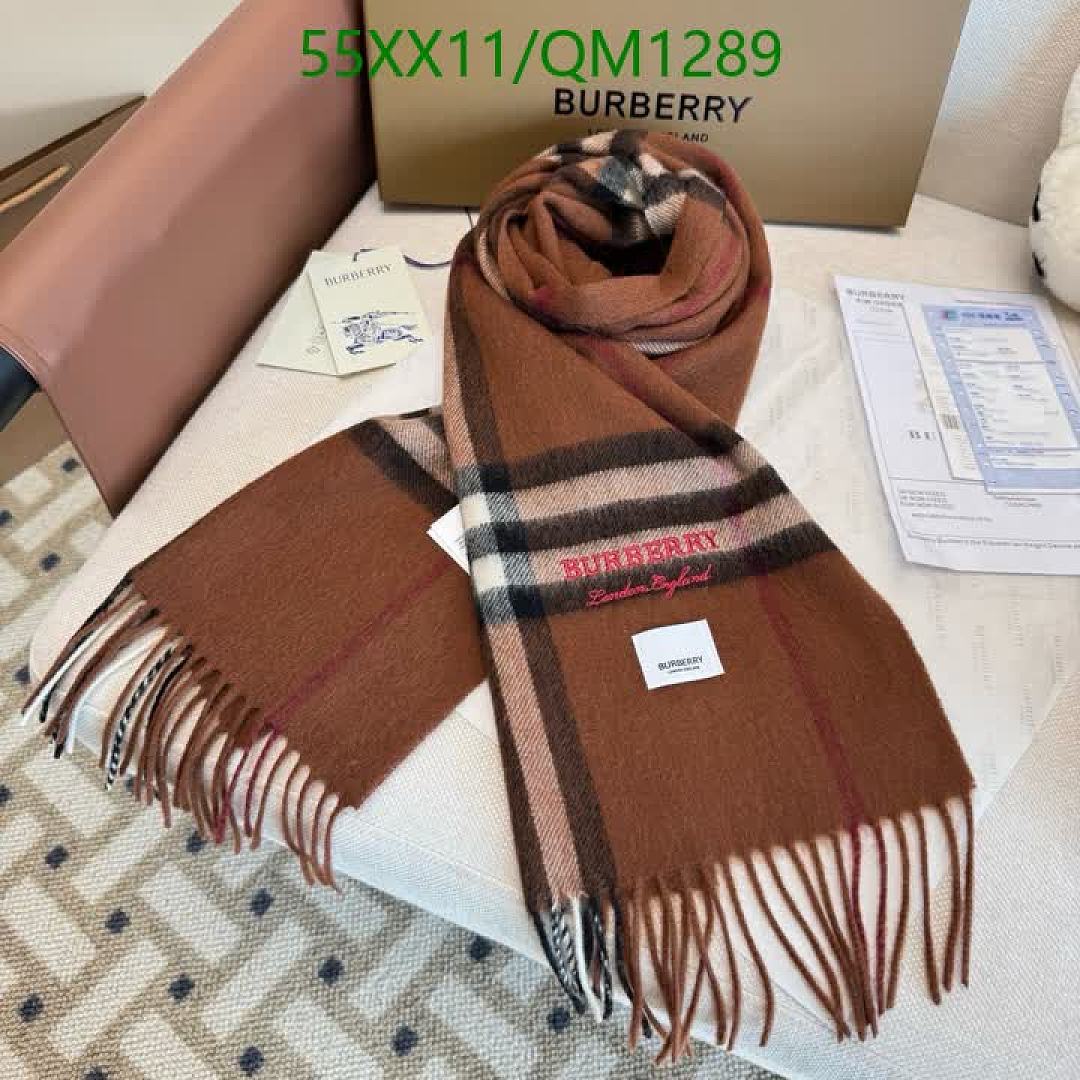 Burberry-Scarves Code: QM1289 $: 55USD