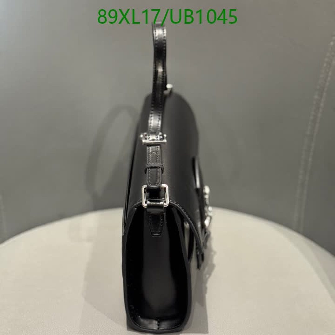 Gucci-Bags4A Quality Code: UB1045 $: 89USD