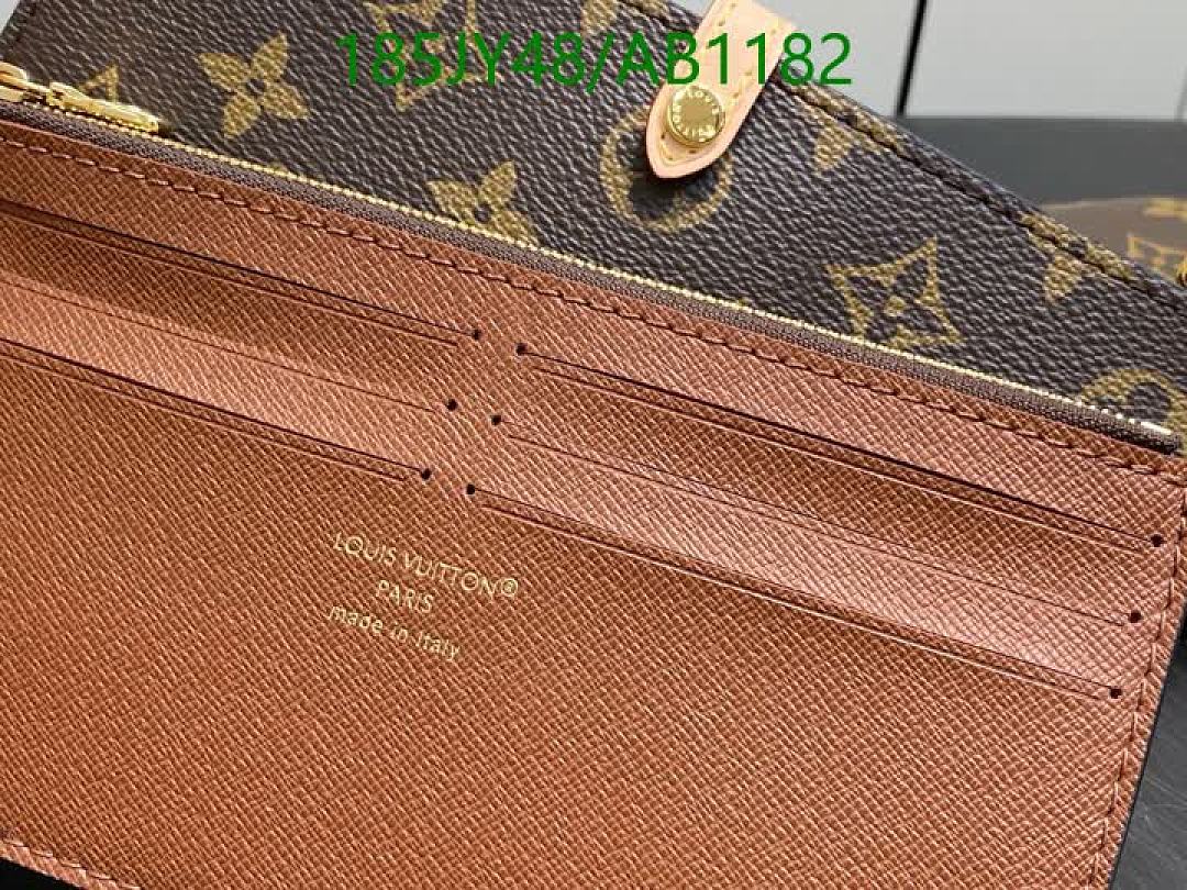 LV-BagsMirror Quality Code: AB1182 $: 185USD