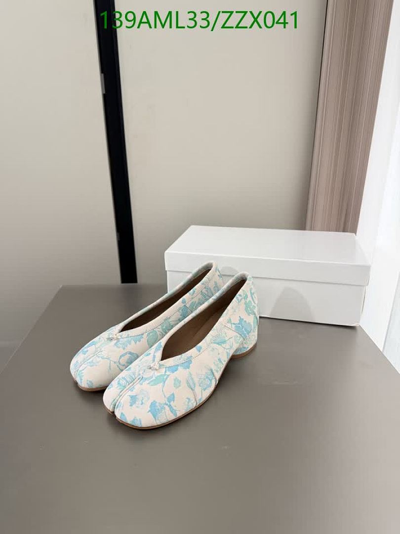 MM6-Women Shoes Code: ZZX041 $: 139USD