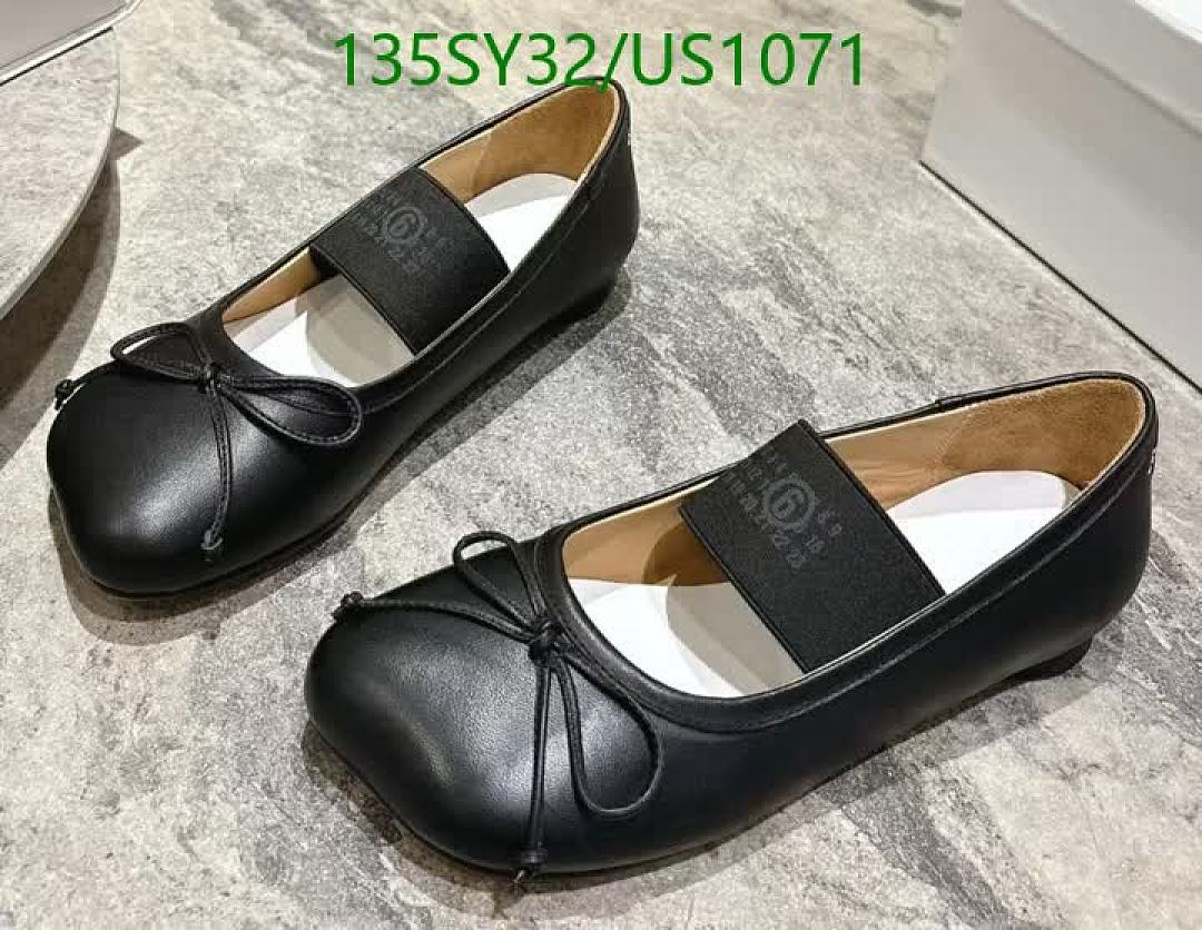 MM6-Women Shoes Code: US1071 $: 135USD