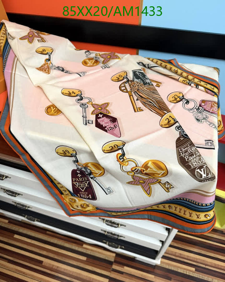 LV-Scarves Code: AM1433 $: 85USD