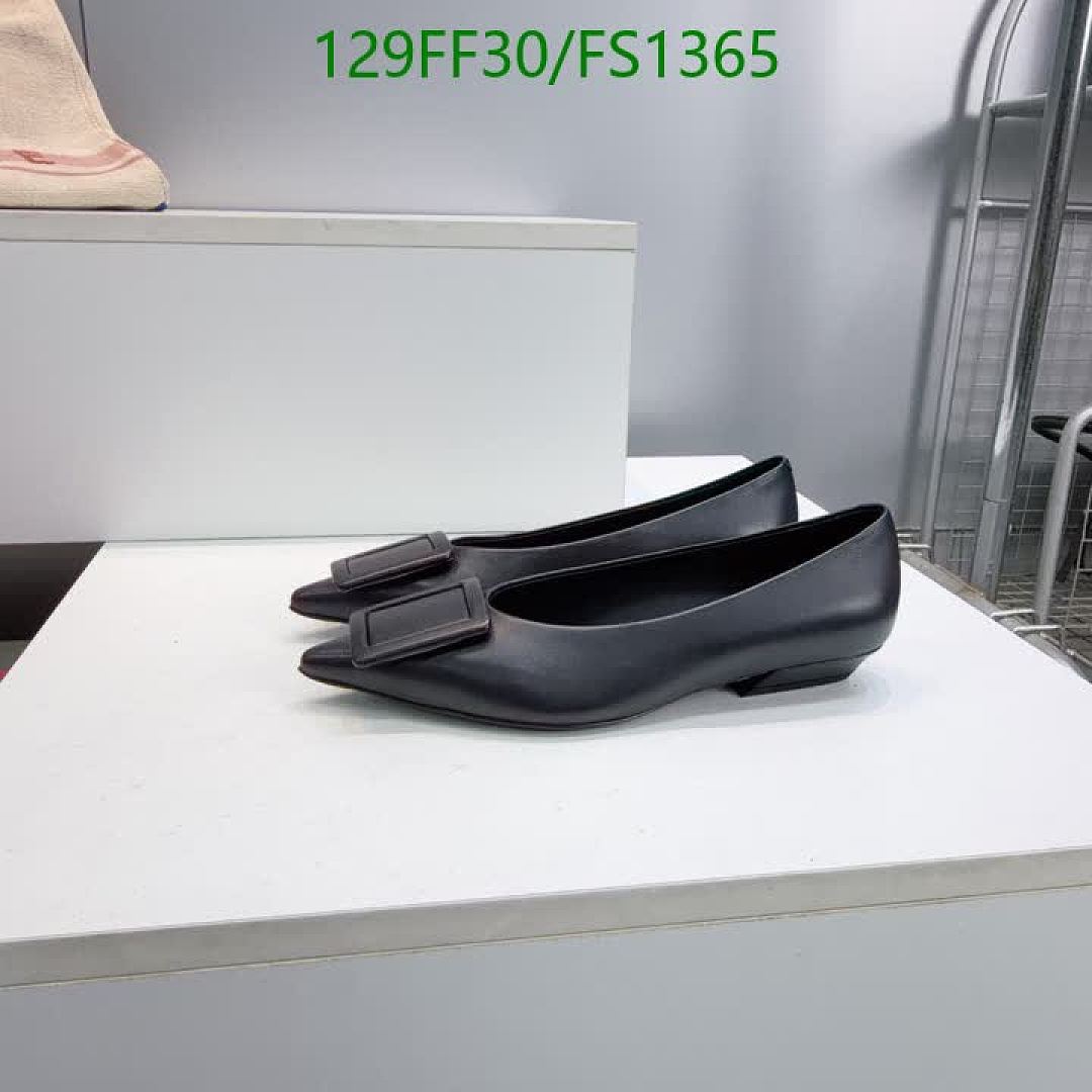 Roger Vivier-Women Shoes Code: FS1365 $: 129USD