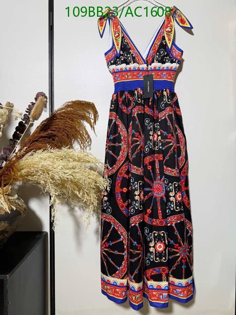 D&G-Clothing Code: AC1608 $: 109USD