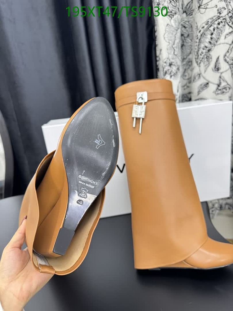 Boots-Women Shoes Code: TS9130 $: 195USD
