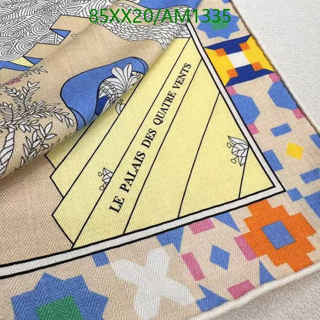 Hermes-Scarves Code: AM1335 $: 85USD