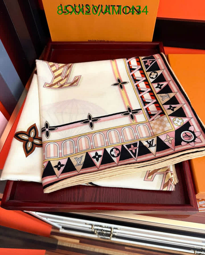 LV-Scarves Code: AM1434 $: 85USD