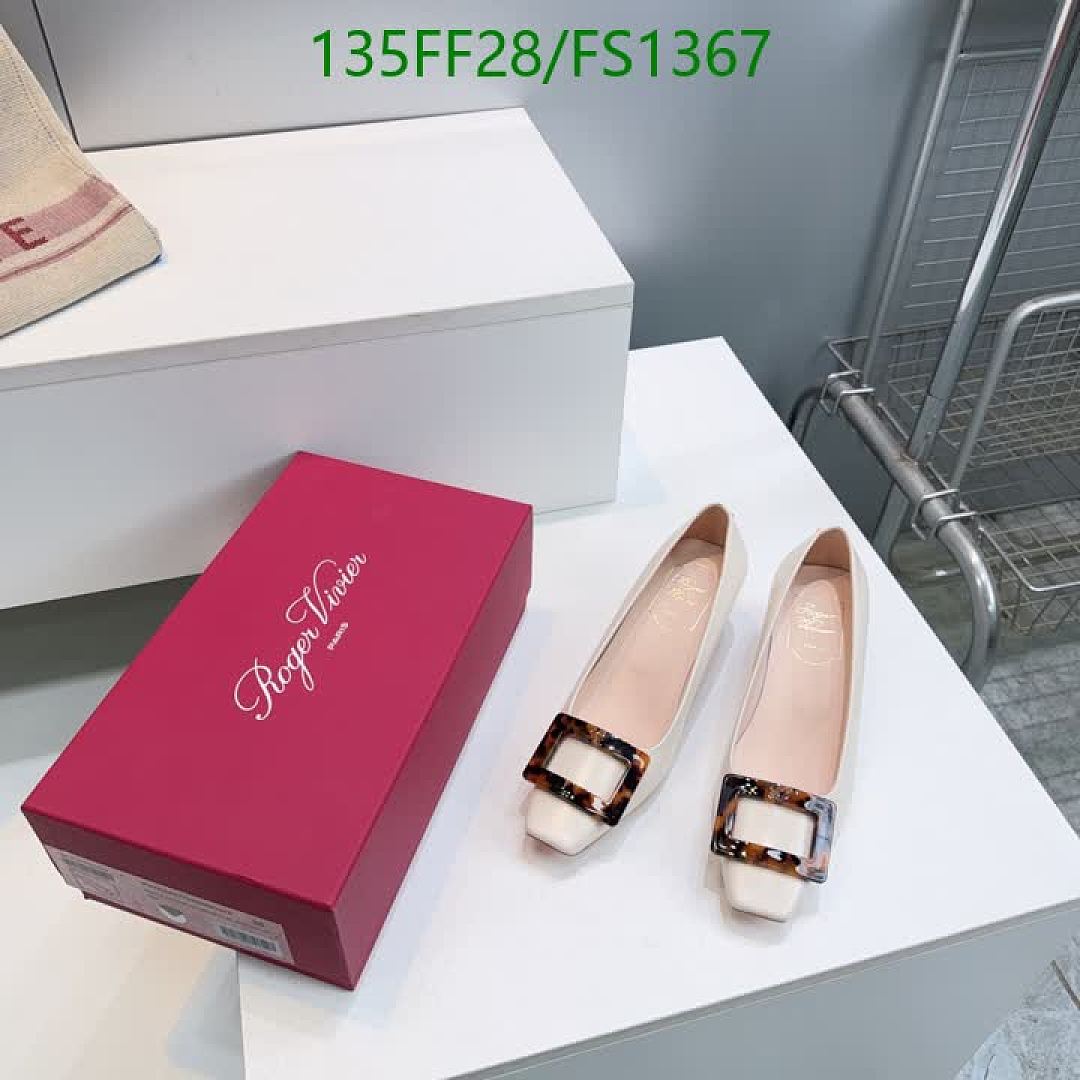 Roger Vivier-Women Shoes Code: FS1367 $: 135USD