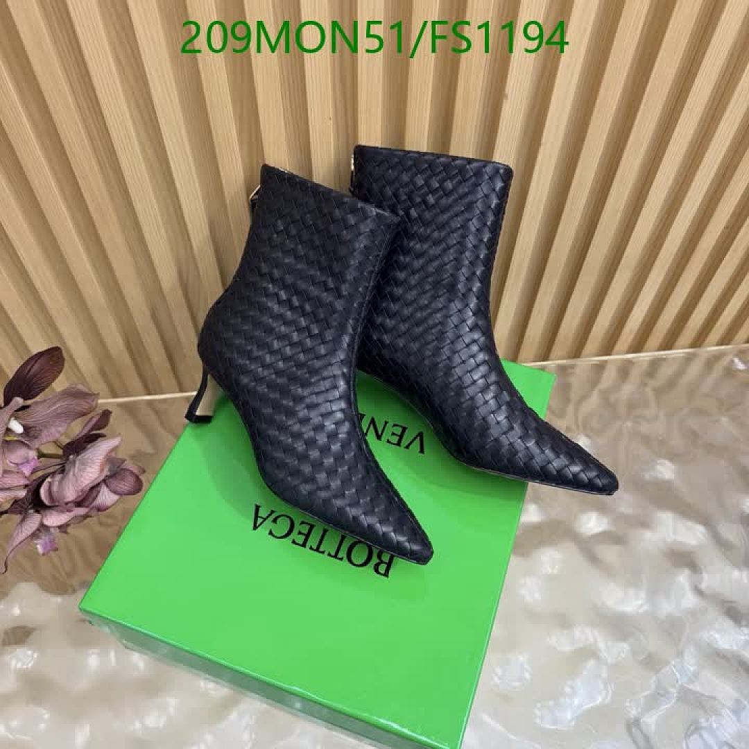 BV-Women Shoes Code: FS1194 $: 209USD