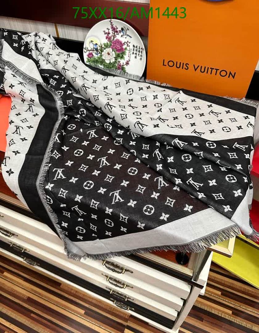 LV-Scarves Code: AM1443 $: 75USD