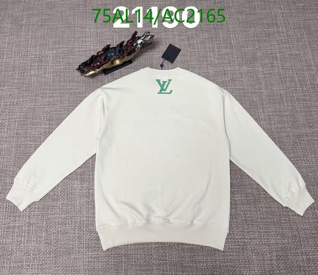 LV-Clothing Code: AC2165 $: 75USD
