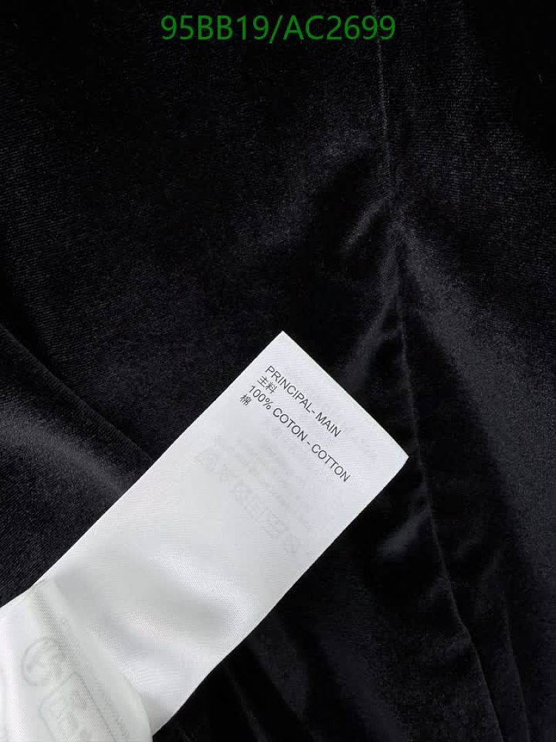 LV-Clothing Code: AC2699 $: 95USD