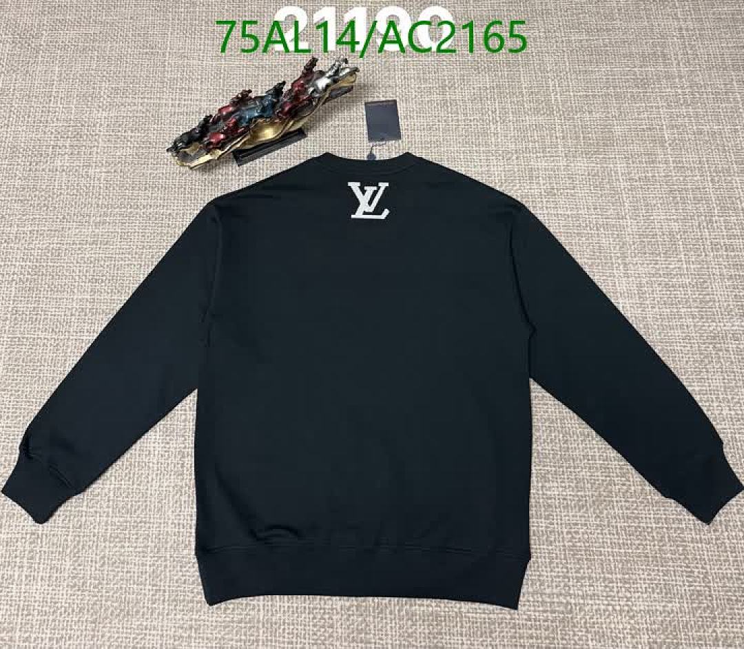 LV-Clothing Code: AC2165 $: 75USD