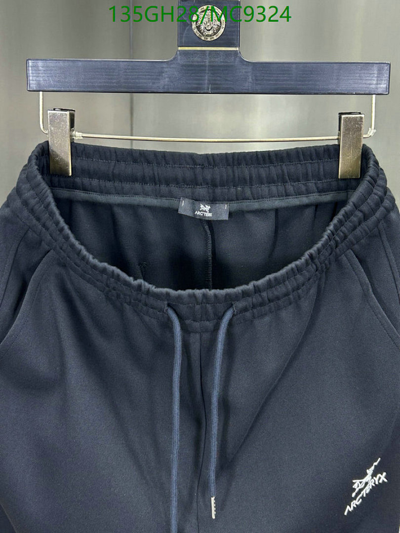 Arcteryx-Clothing Code: MC9324 $: 135USD