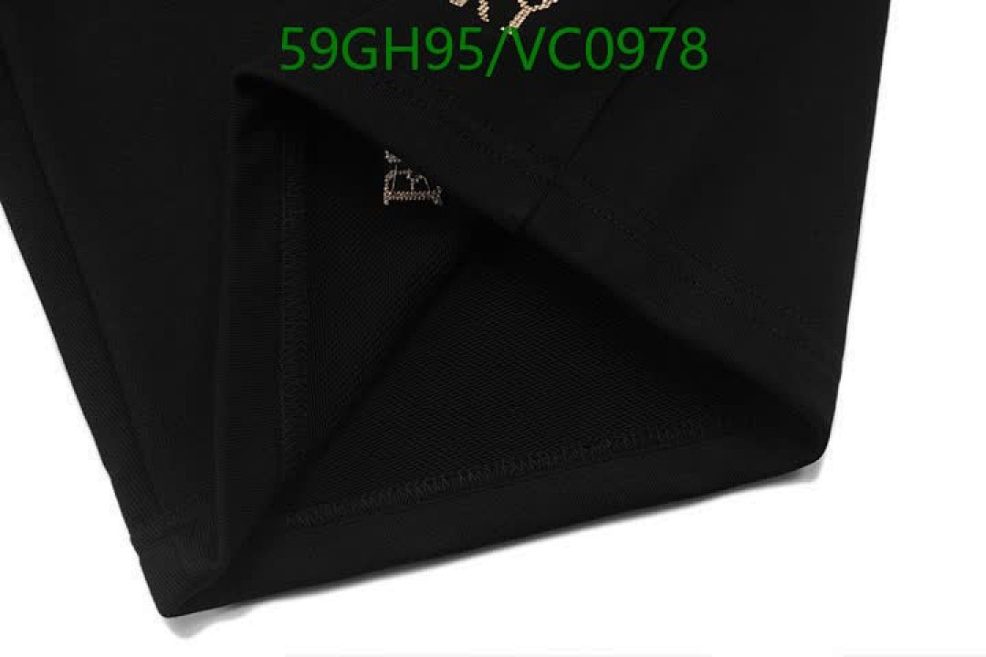 Burberry-Clothing Code: VC0978 $: 59USD