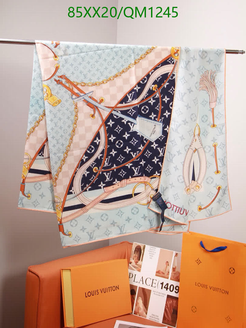 LV-Scarves Code: QM1245 $: 85USD