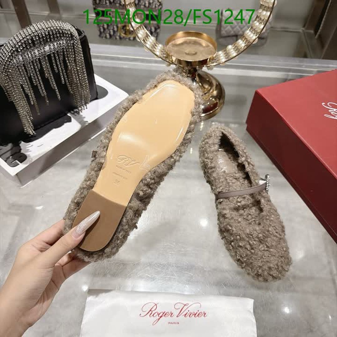 Roger Vivier-Women Shoes Code: FS1247 $: 125USD