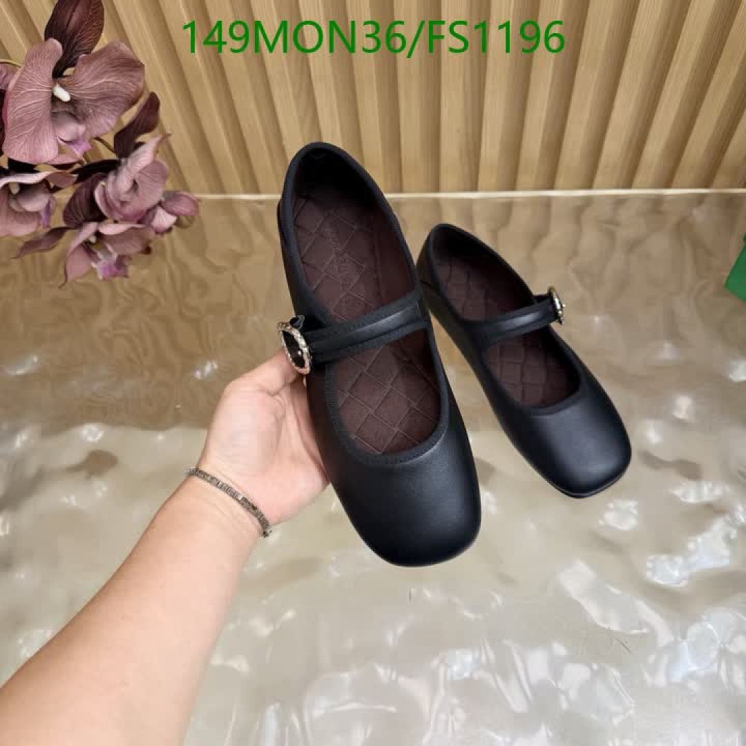 BV-Women Shoes Code: FS1196 $: 149USD