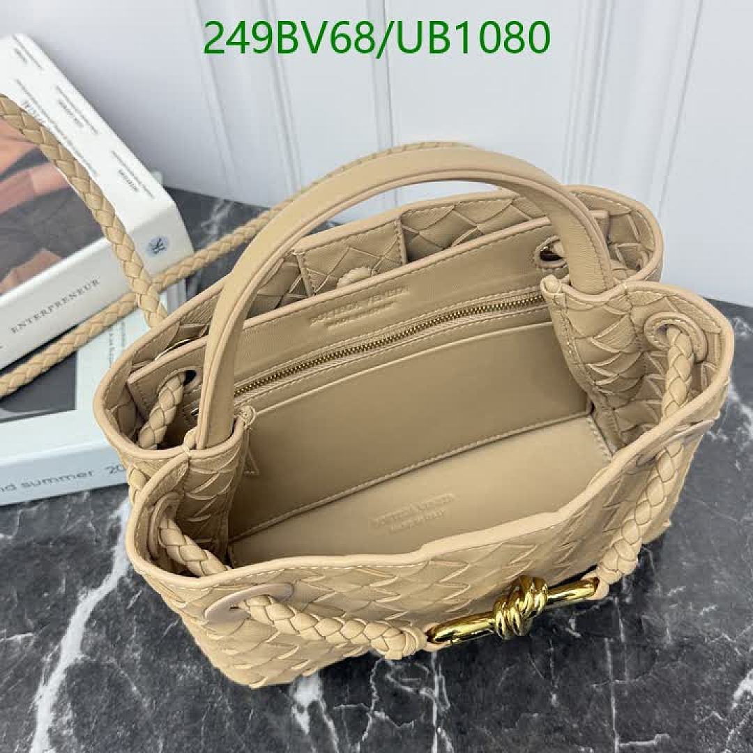 BV-BagsMirror Quality Code: UB1080 $: 249USD
